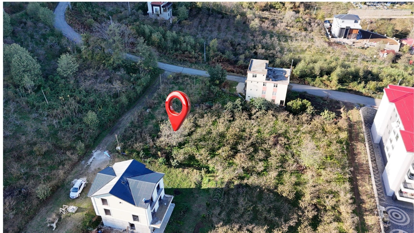 MABEL GAYRİMENKUL/ADACIKTA DENİZ MANZARALI 656M2 VİLLALIK ARSA